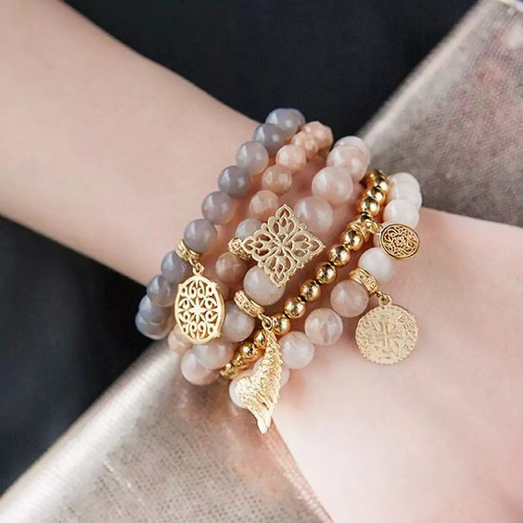 خوشگل ترین مدل های دستبند با سنگ های زینتی دخترانه شیک
