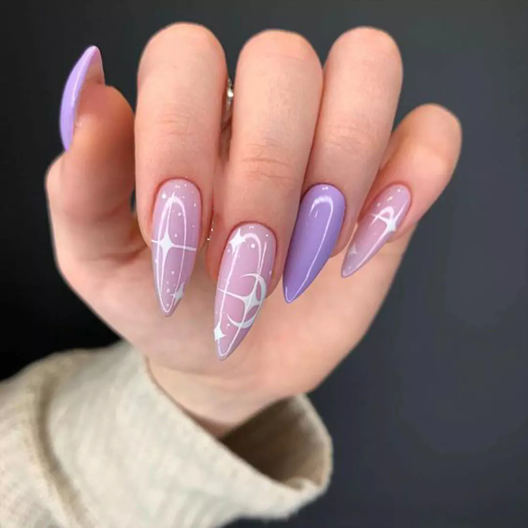 مدلهای زیبا و جدید در طراحی ناخن با استفاده از لاک بنفش