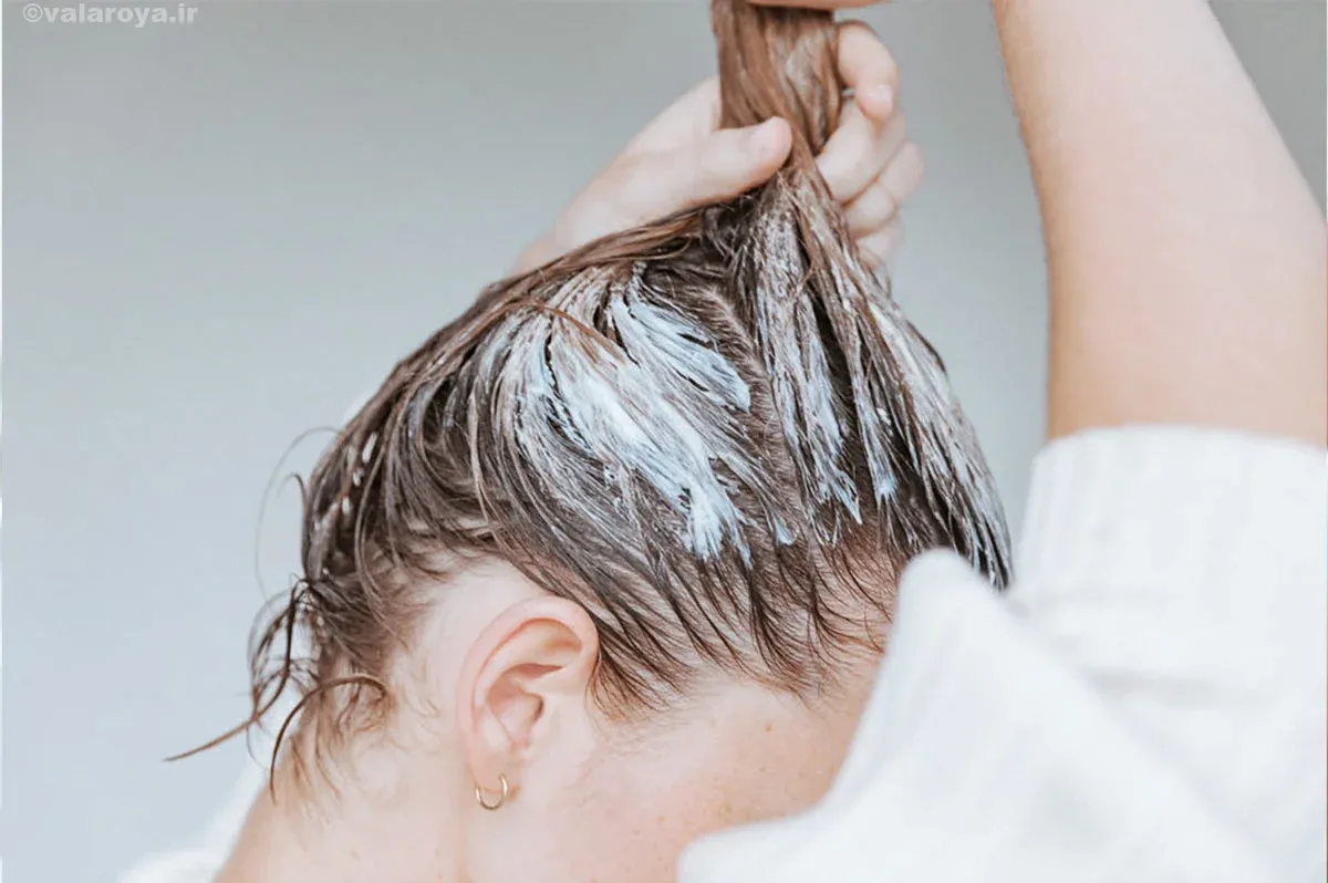 استفاده از محصولات مناسب برای درخشان کردن مو ها