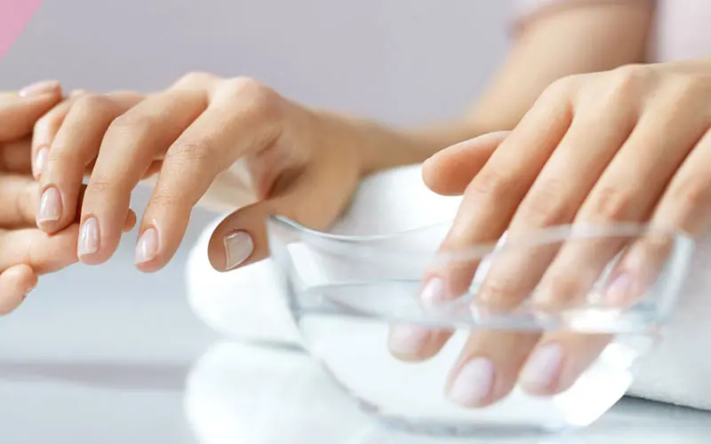 راهنمای کامل تمیز کردن زیر ناخنها