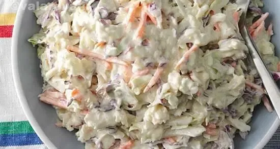 دستور تهیه سالاد کلم