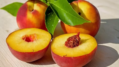 خواص هلو چیست