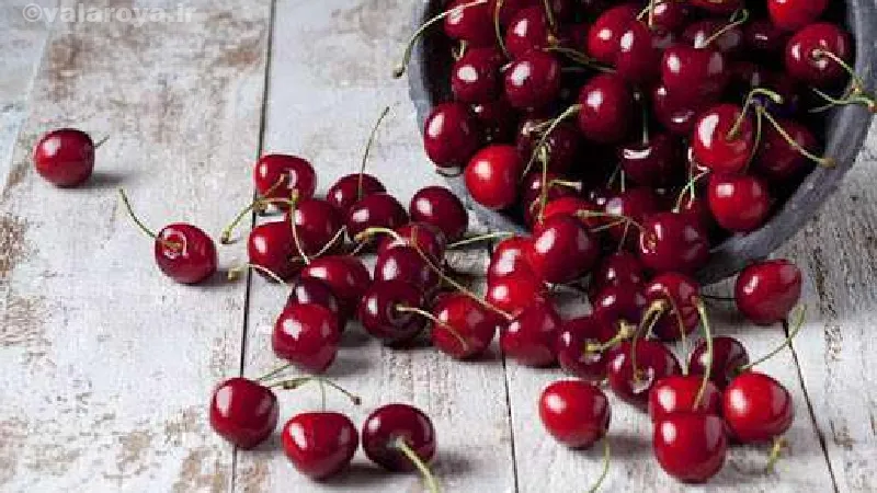 مضرات آلبالو برای افراد دارای ورم روده