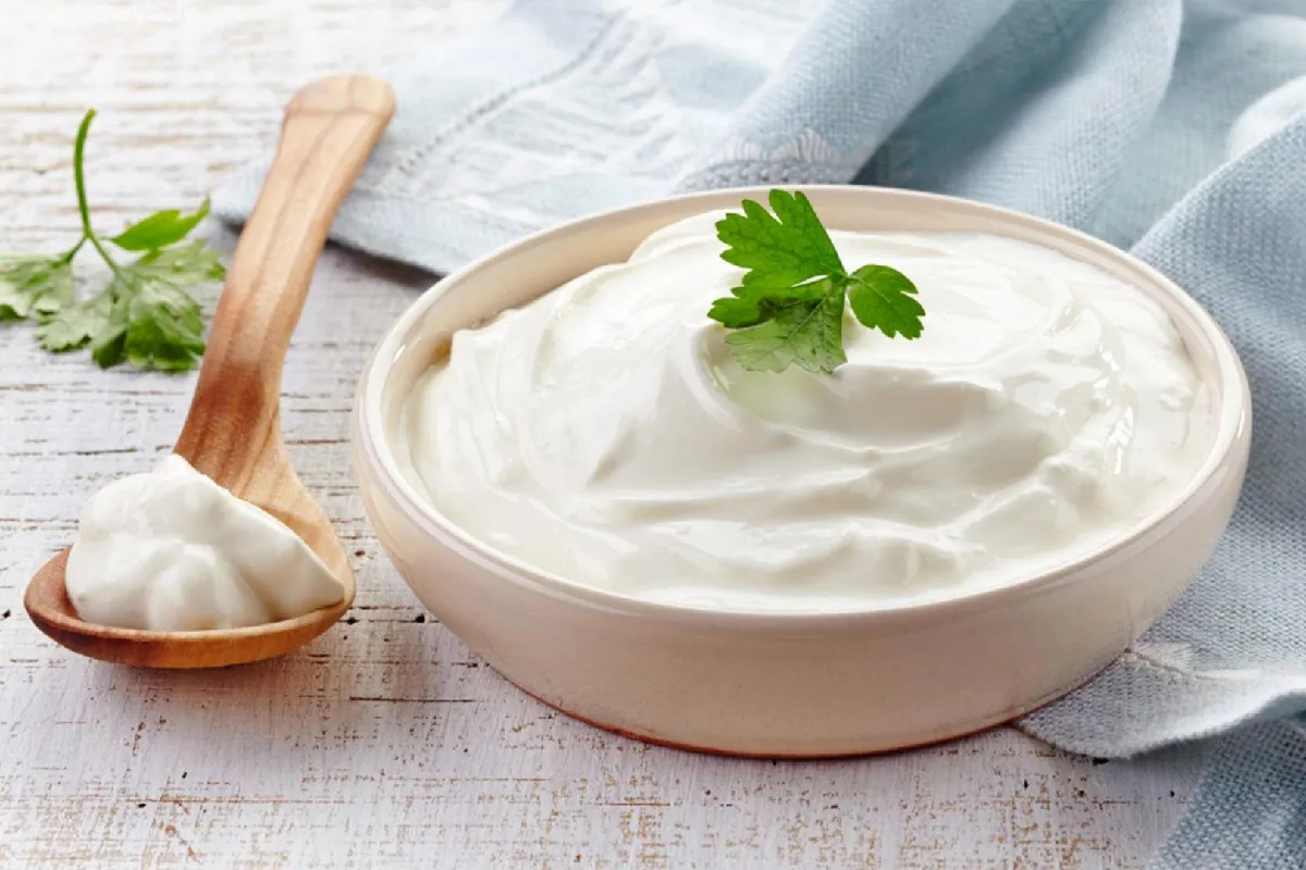 بررسی کامل ماست گیاهی