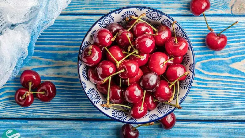 مضرات گیلاس