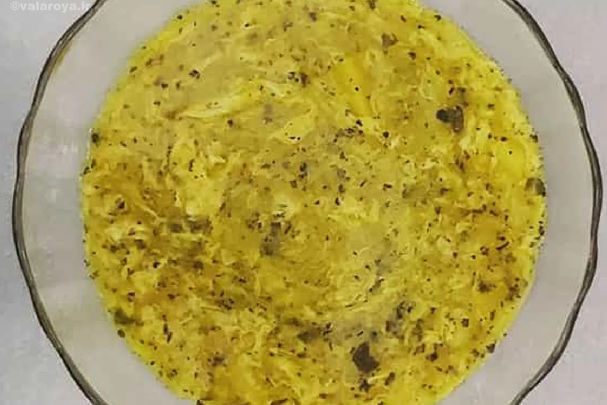 دستور پخت اشکنه ماست و تخم مرغ