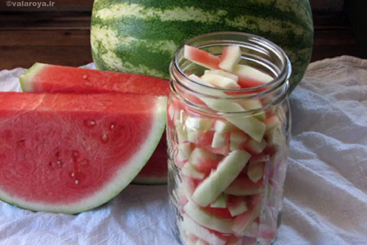 طرز تهیه ترشی هندوانه