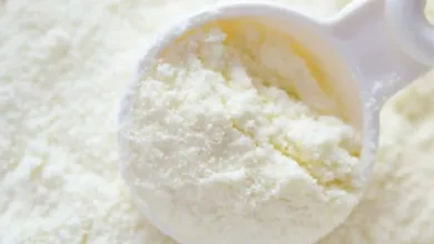 عوارض خوردن شیر خشک در سنین بالا