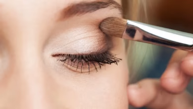 آیا استفاده از سایه چشمهای حاوی سرب برای چشمها مضر است؟