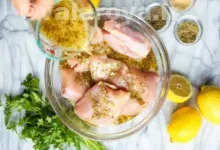 چطور می‌توانم مرغ را طعم‌دار کنم و خوشمزه‌تر بپزم؟