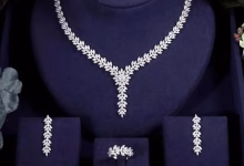 انتخاب سرویس طلا عروس