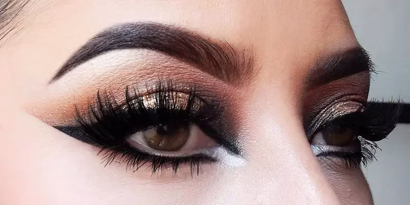 نکات مهم برای اجتناب از اشتباهات رایج آرایش چشم خلیجی 