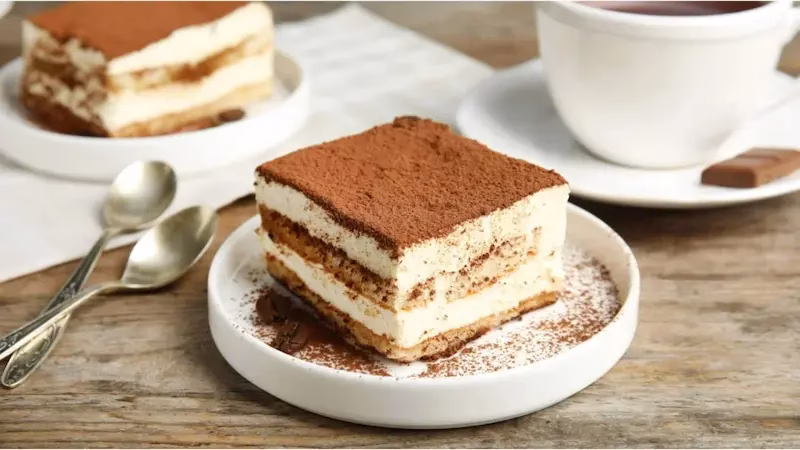 طرز تهیه تیرامیسو با بیسکویت پتی‌ بور