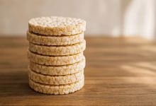 رایس کیک رژیمی؛ میان وعده سالم برای لاغری و تناسب اندام