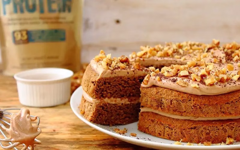 کیک رژیمی غنی‌شده با پروتئین وی