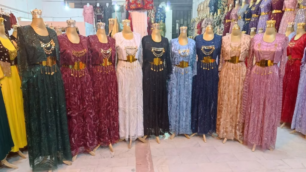 مدل‌های لباس کردی زنانه