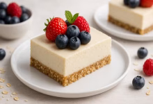 طرز تهیه چیزکیک رژیمی بدون شکر و خامه قنادی