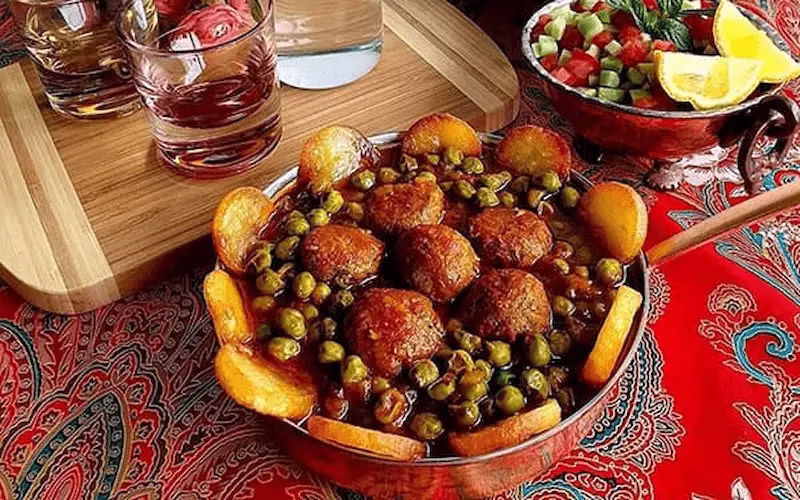 سرو و نگهداری خورشت نخودفرنگی