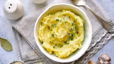 پوره سیبزمینی با شیر