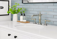 تمیز کردن و برق انداختن شیرآلات بهداشتی منزل